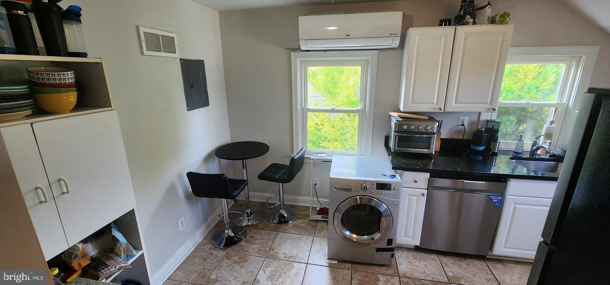 1227 N UTAH STREET 3