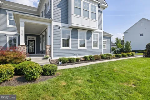 24944 Sawyer Mills Court, Aldie, VA MLS: VALO2115634