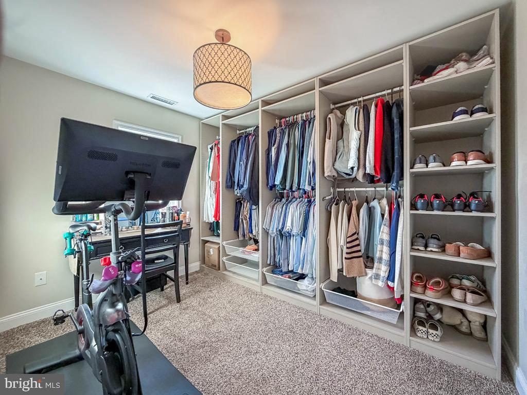 JUNIPER HILL - Residential