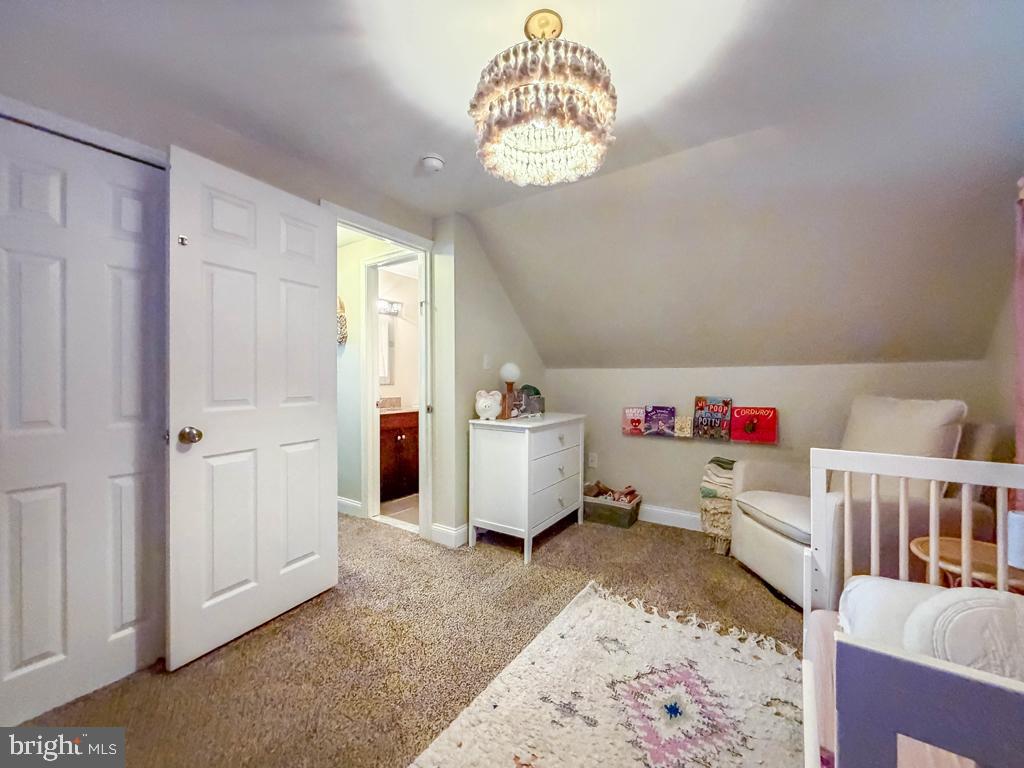 JUNIPER HILL - Residential