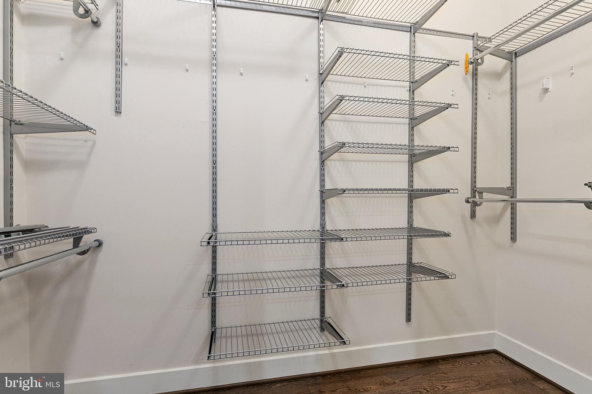 ROCKVILLE OUTSIDE - Residential