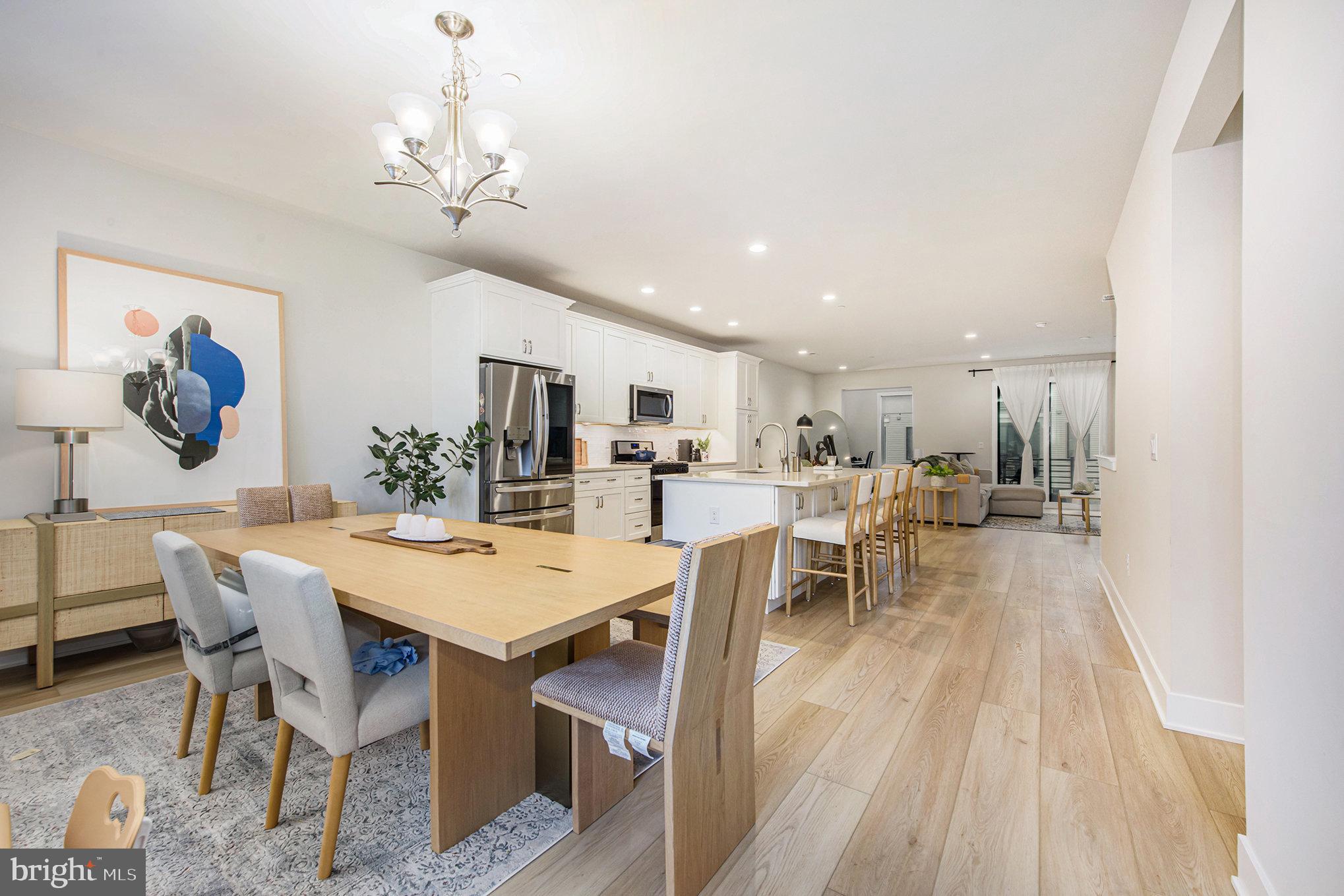 OVERLOOK AT TOWN CENTER - Residential