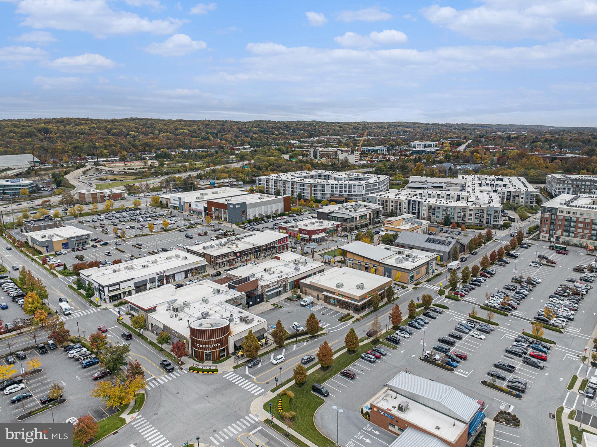 OVERLOOK AT TOWN CENTER - Residential