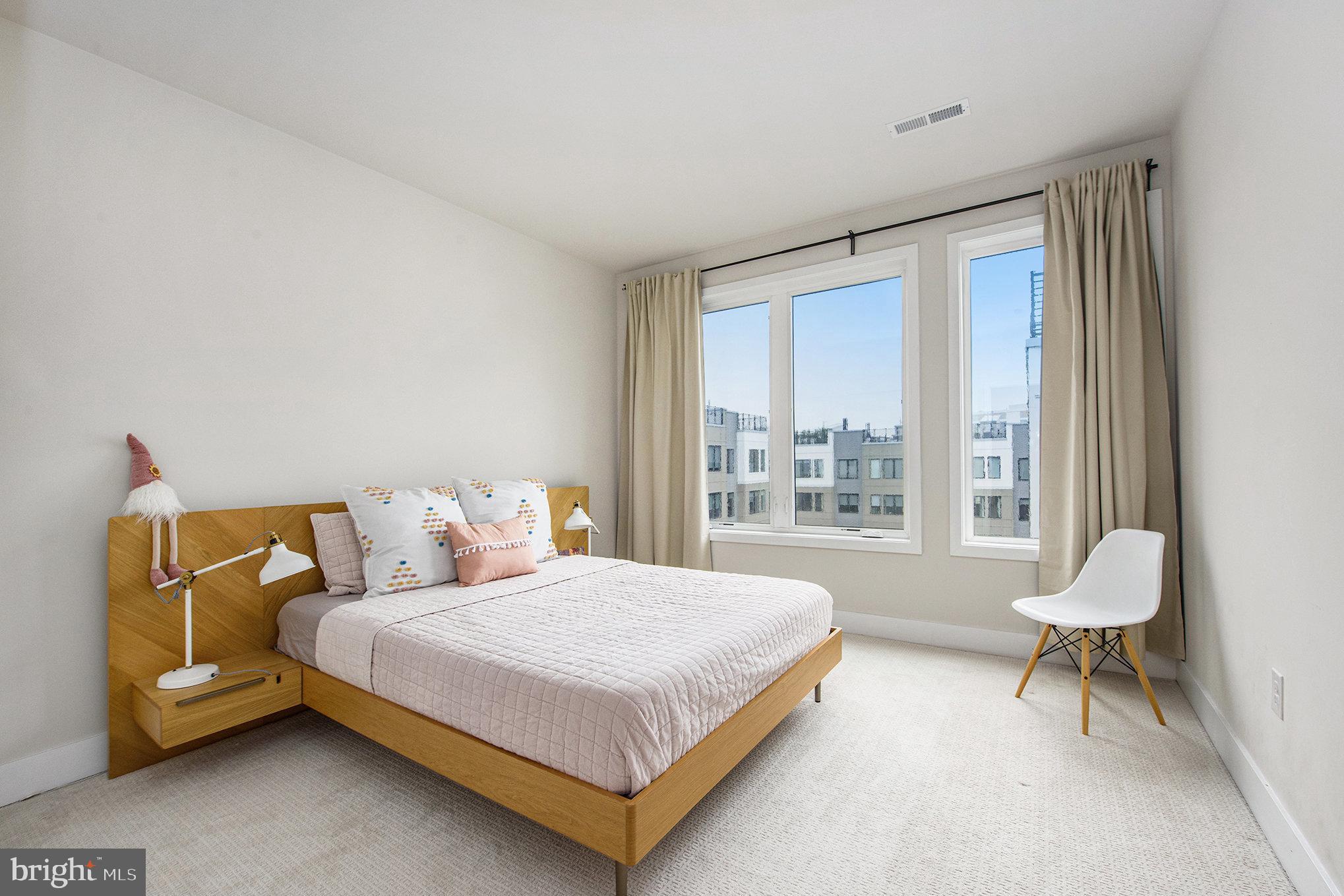 OVERLOOK AT TOWN CENTER - Residential