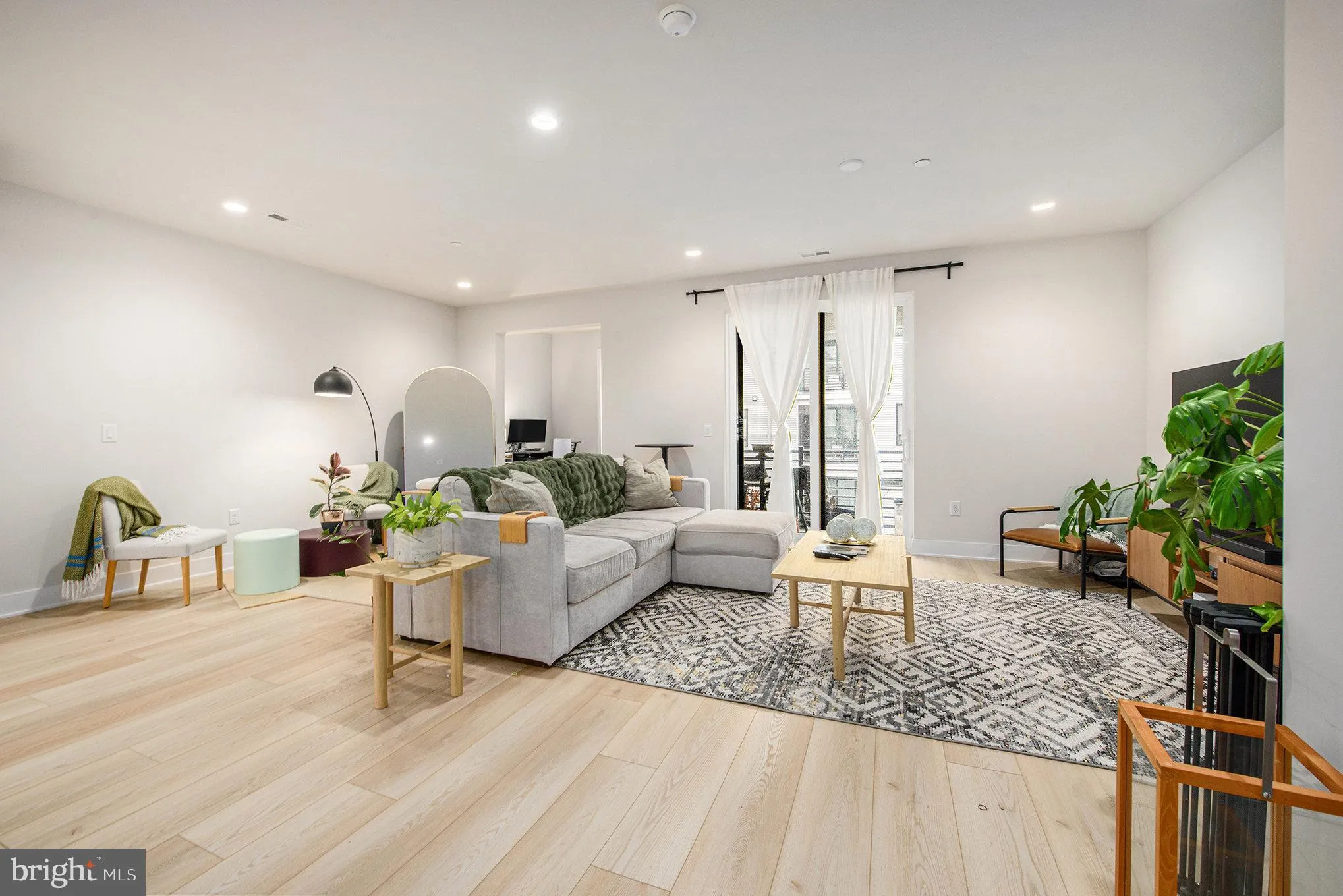 King Of Prussia, Pennsylvania 19406, United States, 3 Bedrooms Bedrooms, ,3 BathroomsBathrooms,Residential,Active,245045