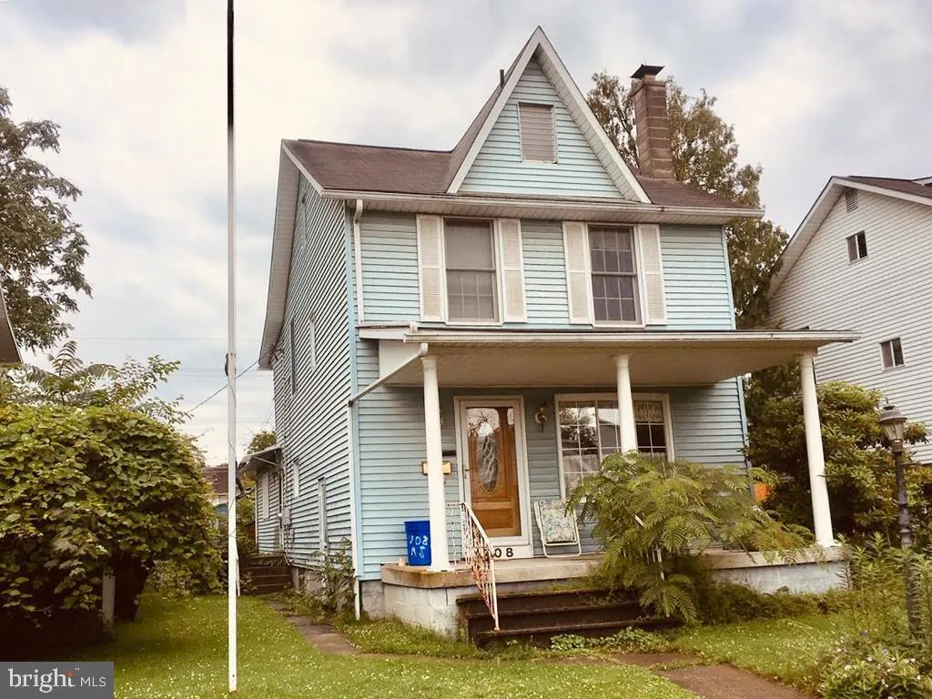 708 S Wayne Street, Lewistown, PA 17044