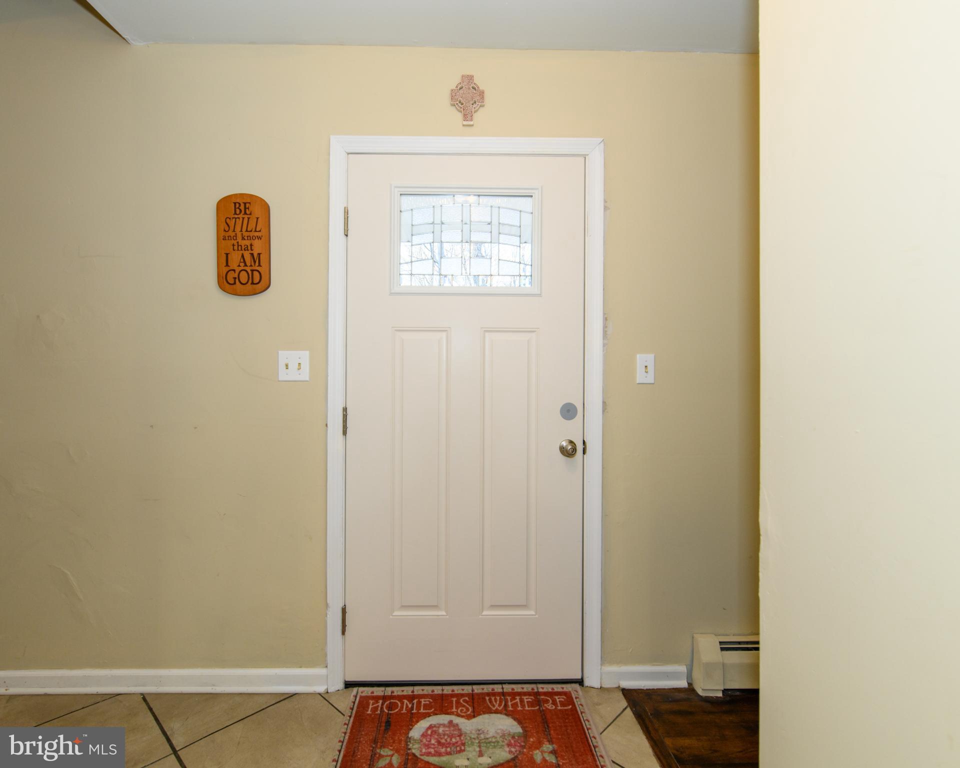 219 ROBINS COURT