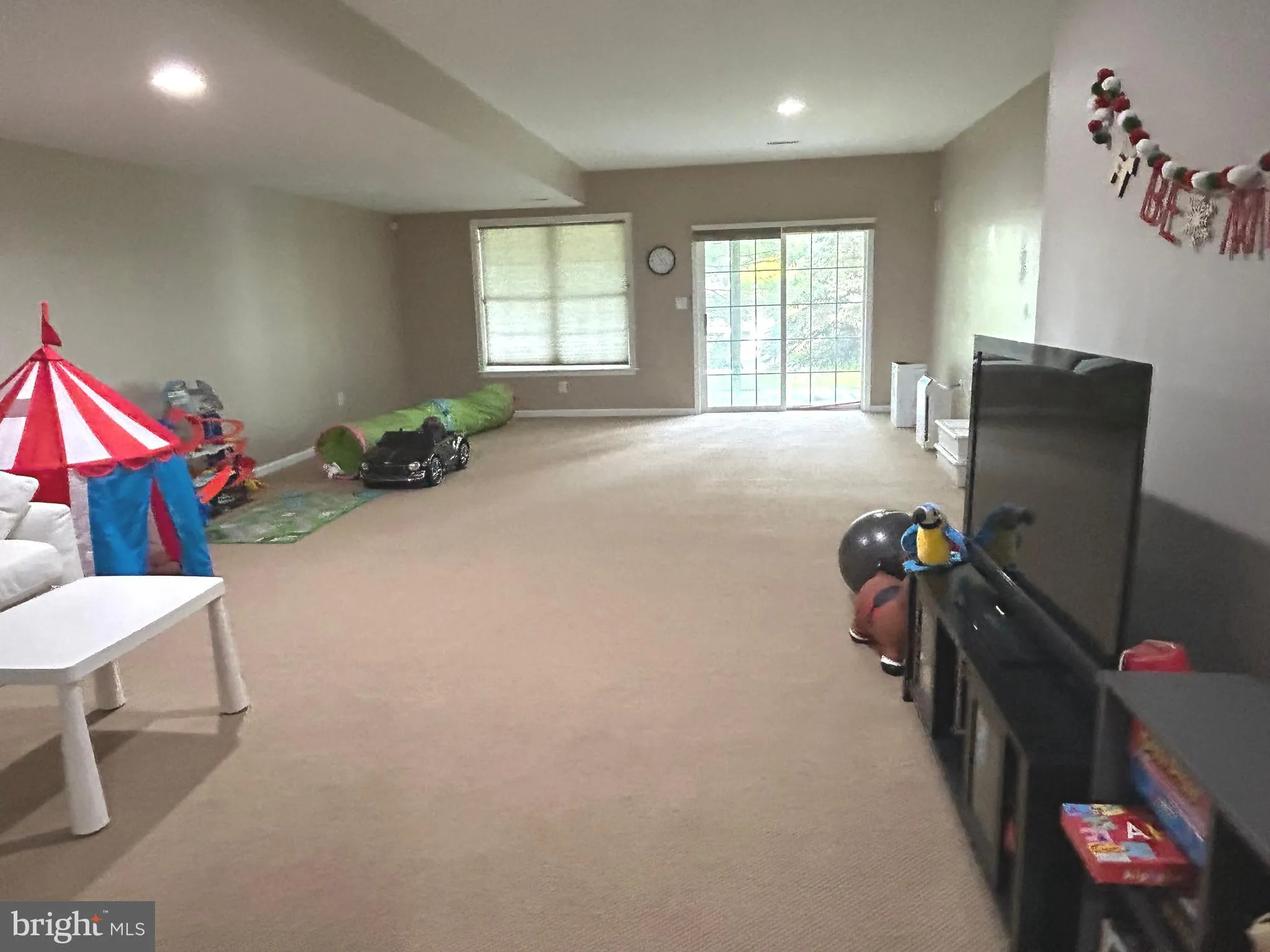 Newtown Square, Pennsylvania 19073, United States, 3 Bedrooms Bedrooms, ,4 BathroomsBathrooms,Residential,Active,118972