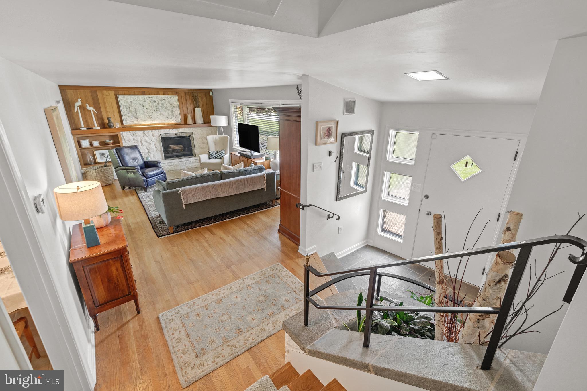 BEVERLY ESTATES - Residential