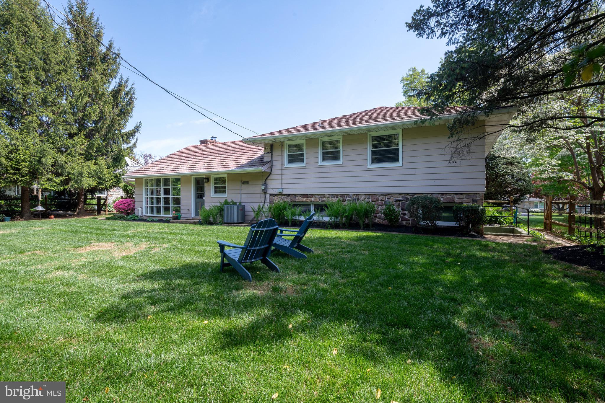 BEVERLY ESTATES - Residential