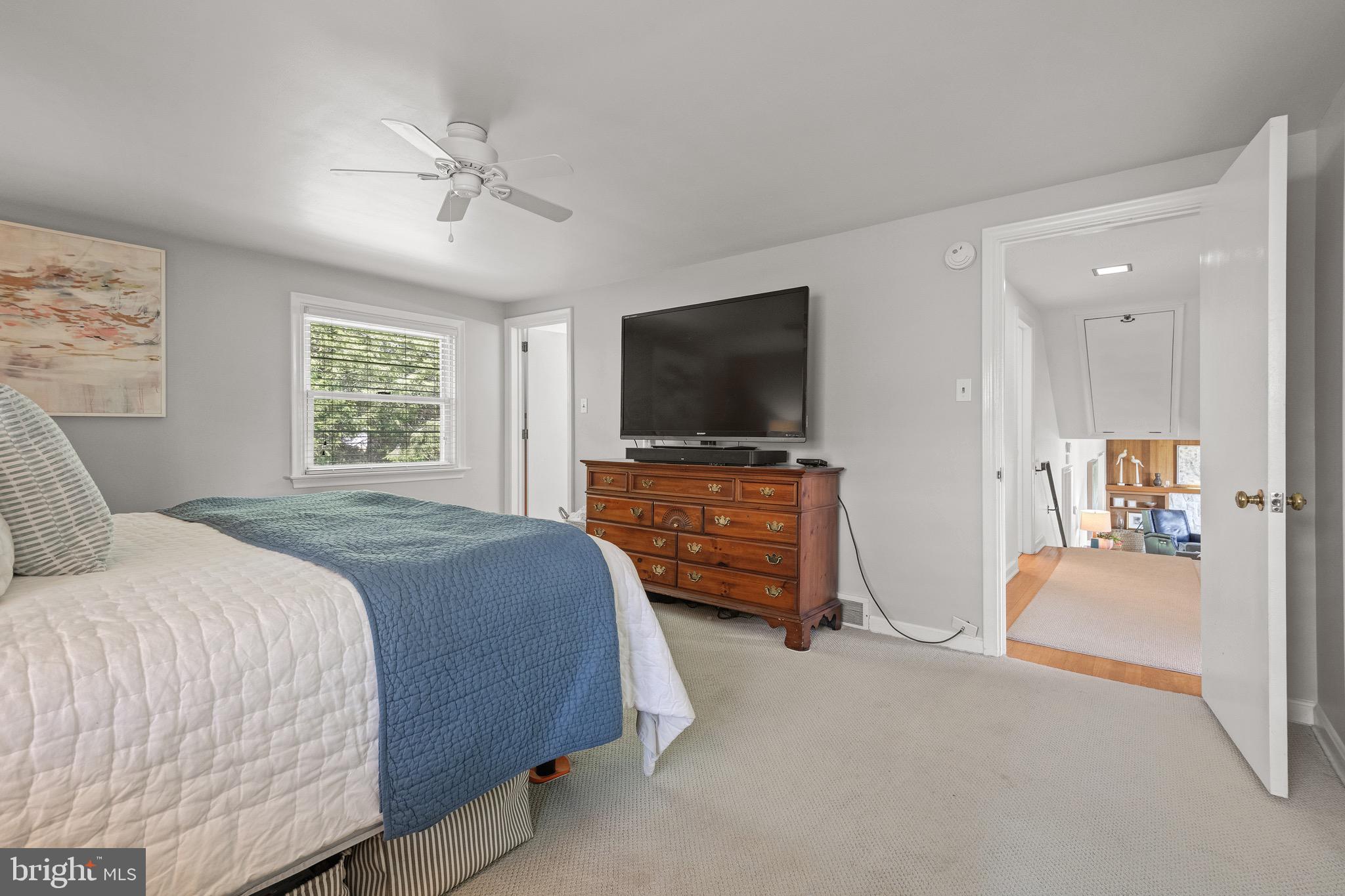 BEVERLY ESTATES - Residential