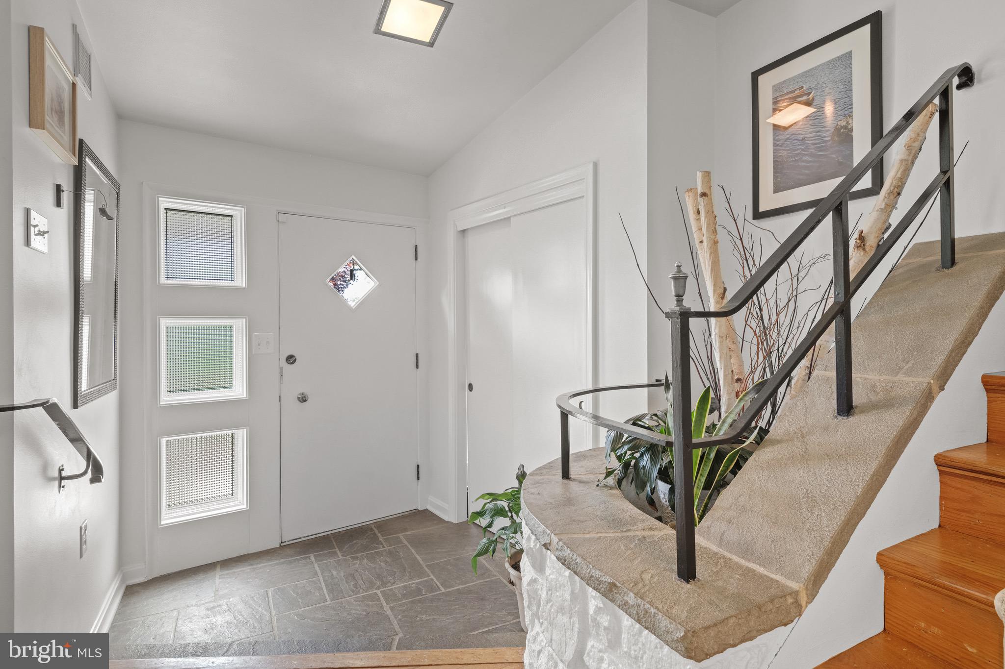247 MURRY HILL DRIVE