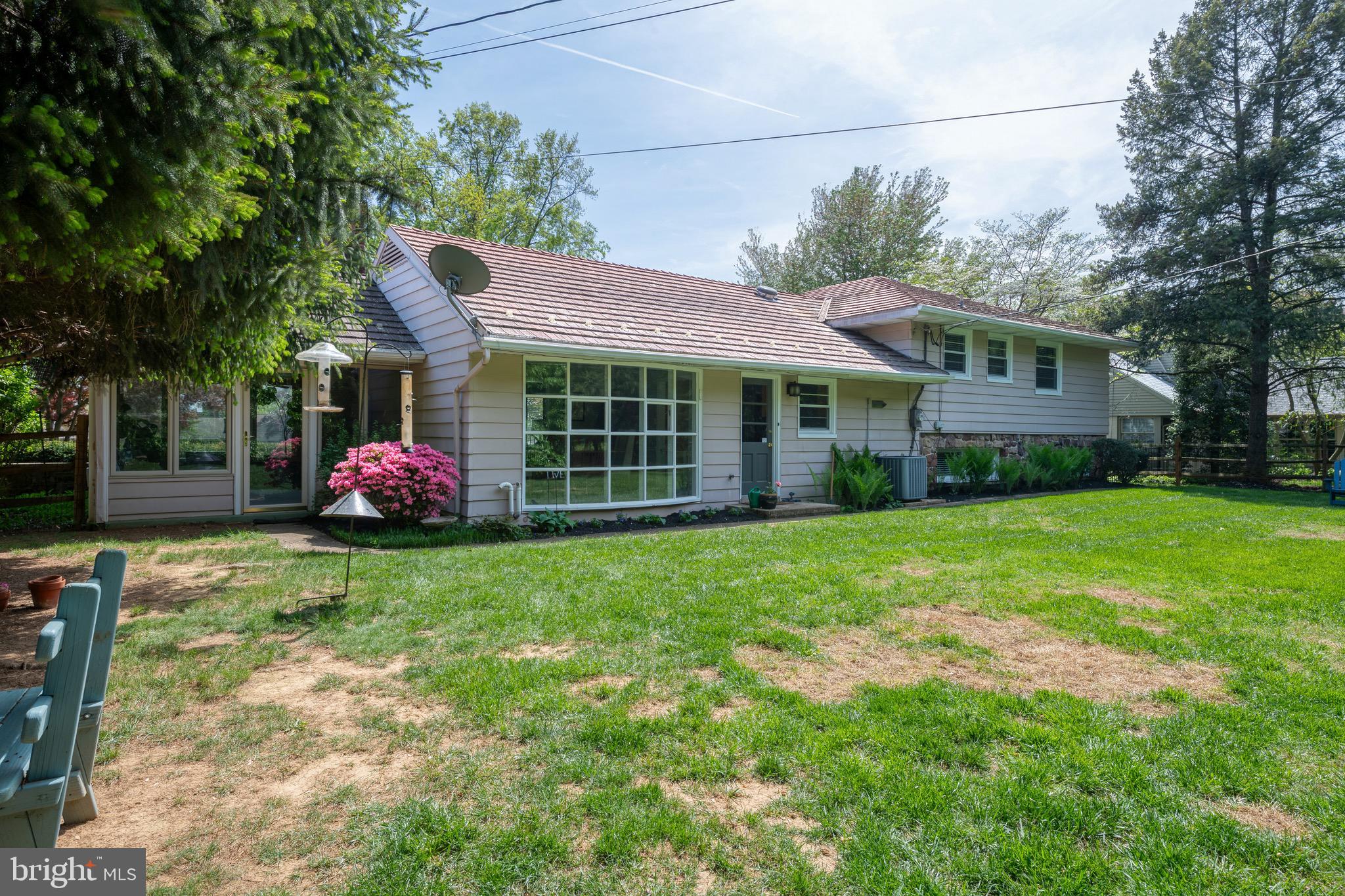 BEVERLY ESTATES - Residential