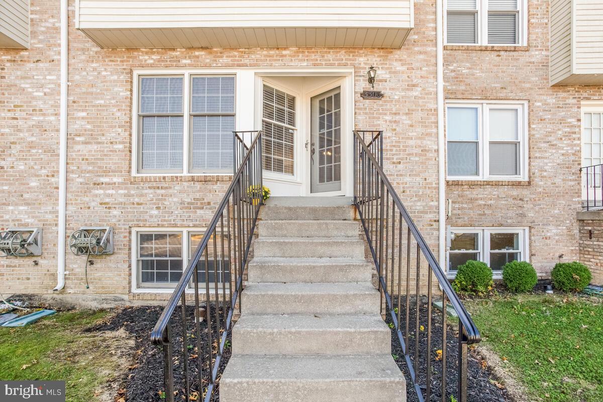 ACTON VILLAGE - Residential