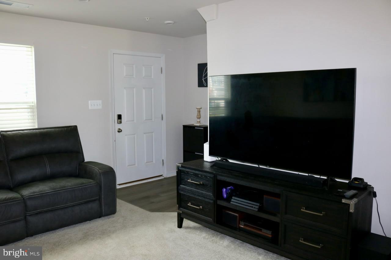 GAVER MEADOWS - Residential