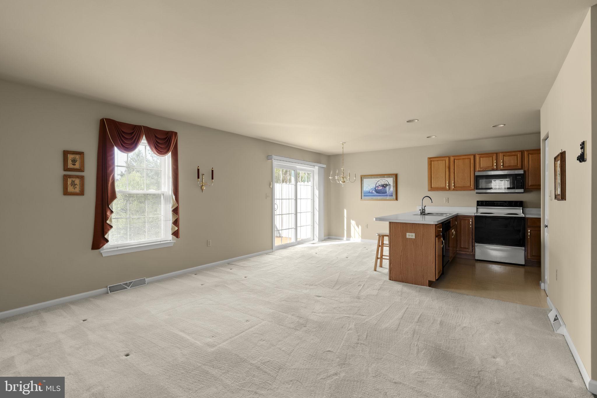 12 PEBBLE CREEK DRIVE