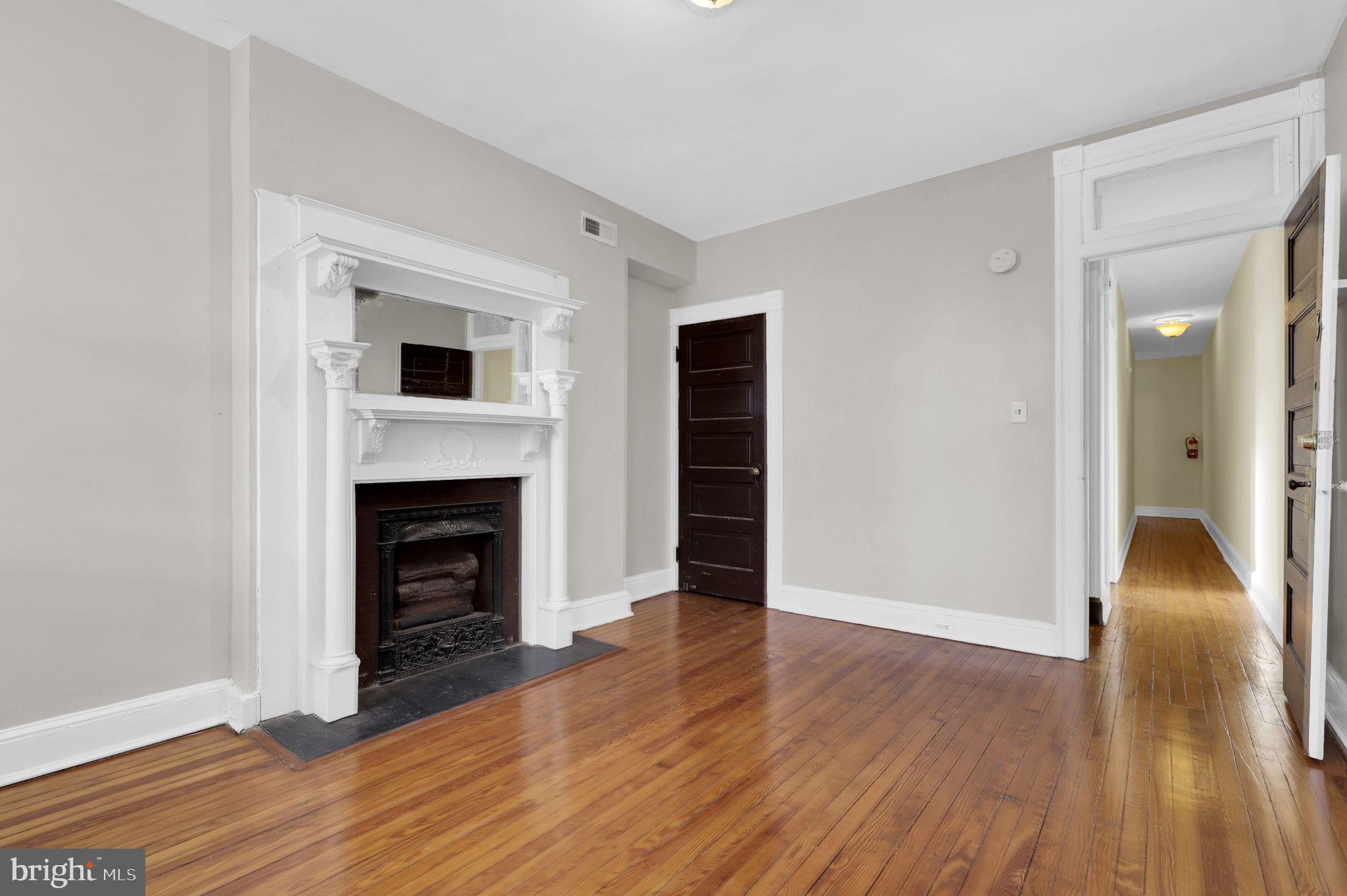 CHARLES VILLAGE - Residential