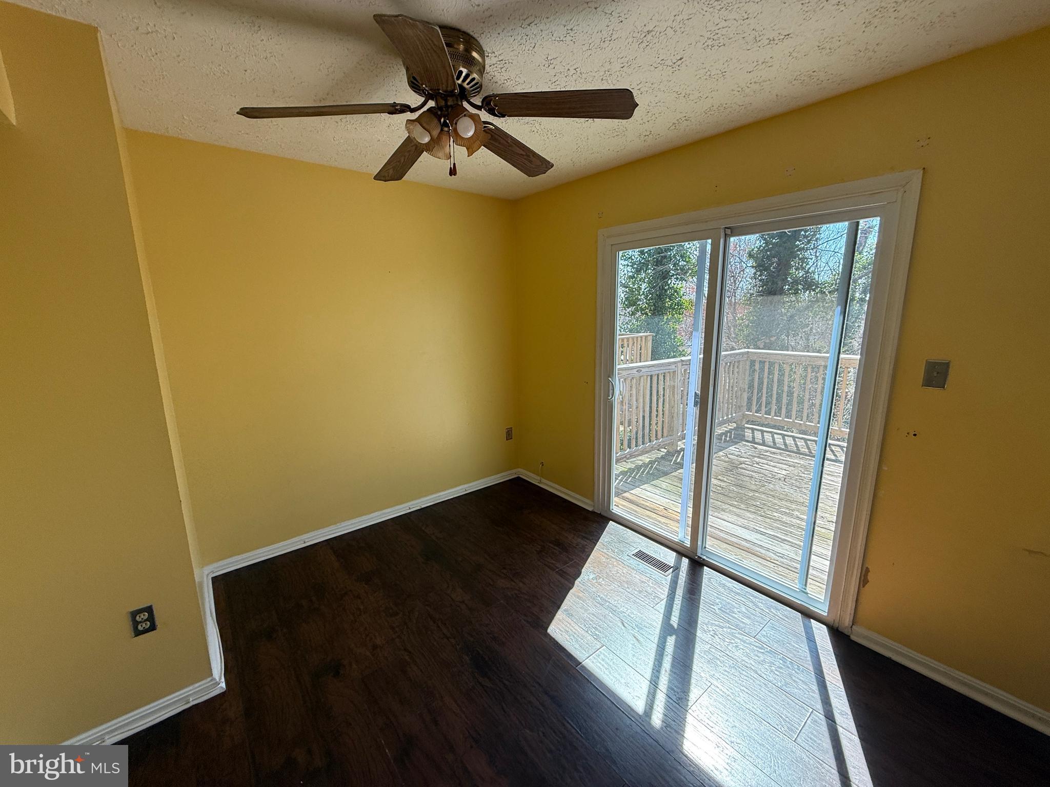 GLENARDEN FOREST PLAT TW - Residential