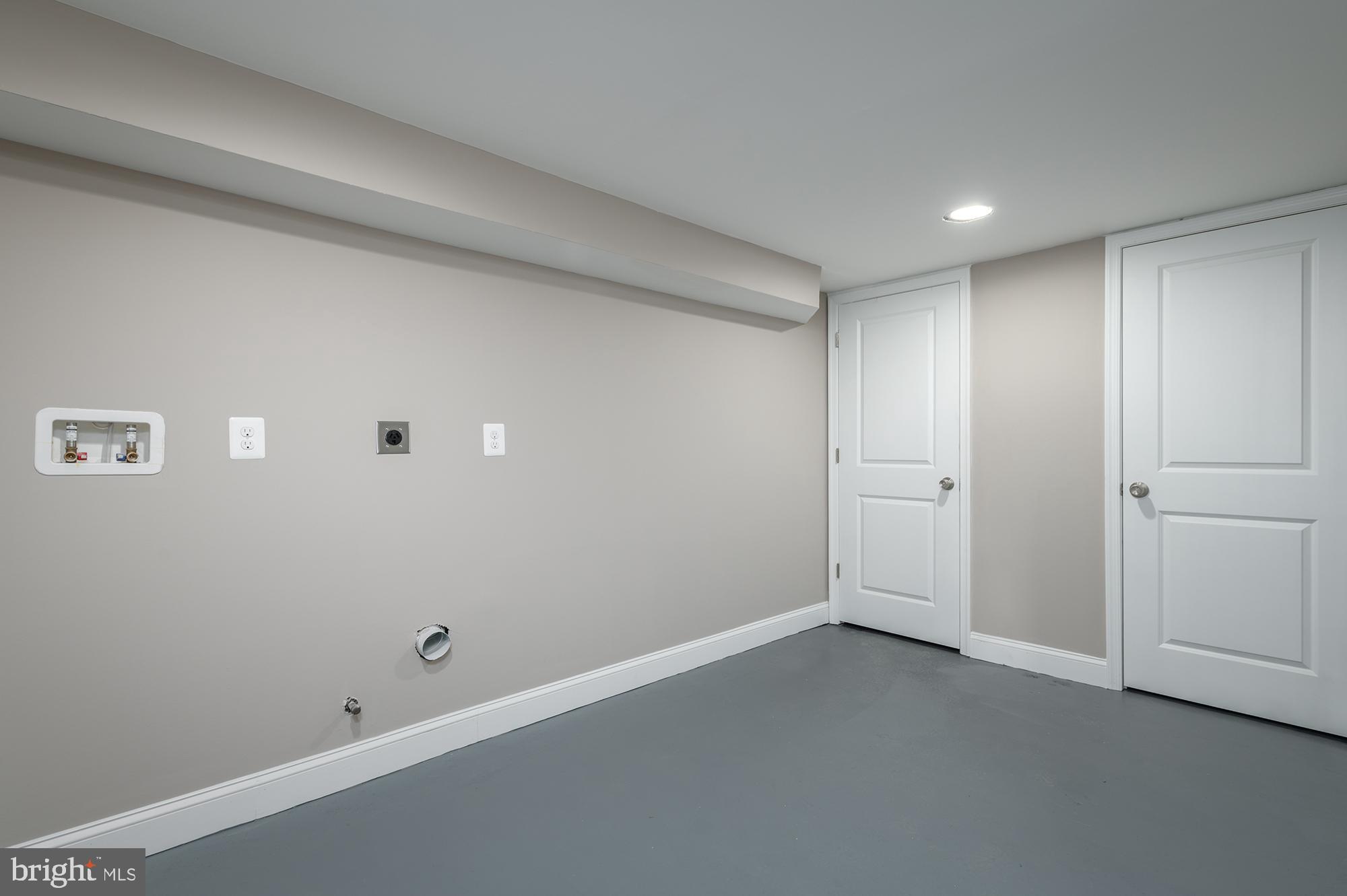 SHERRY RIDGE - Residential