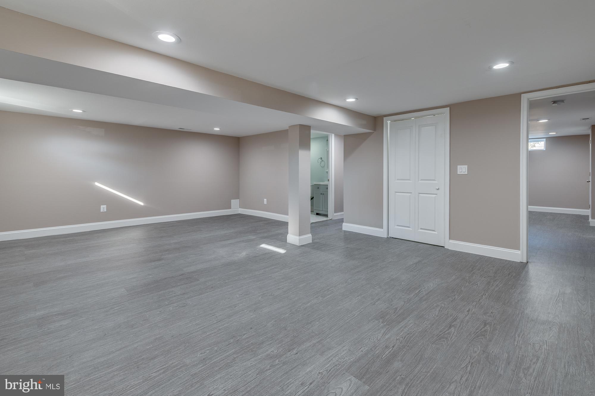 SHERRY RIDGE - Residential