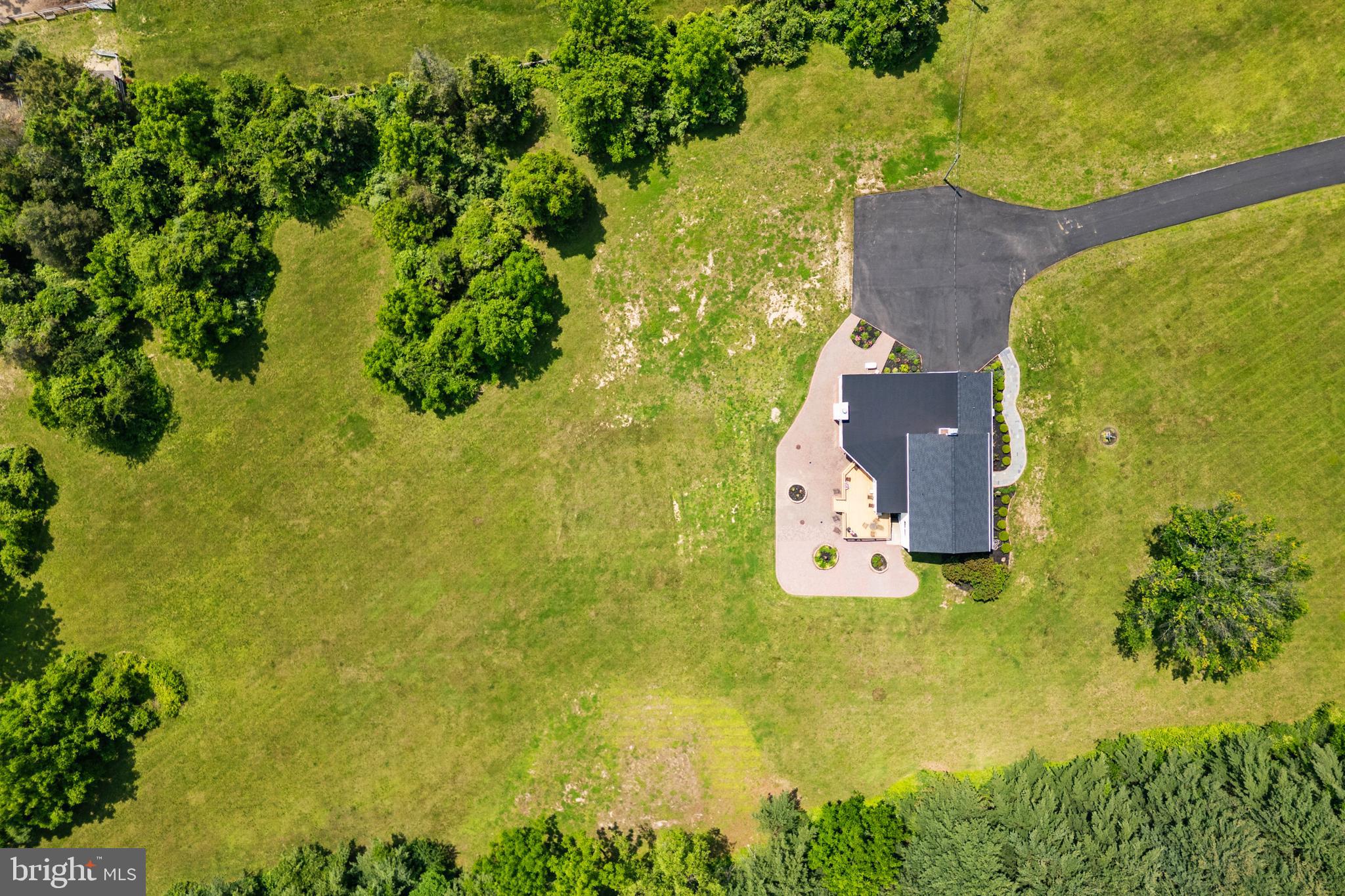 1602 HARBOURTON ROCKTOWN ROAD