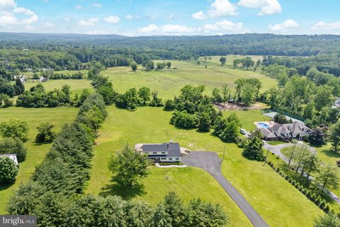 1602 HARBOURTON ROCKTOWN ROAD HOPEWELL NJ 08530