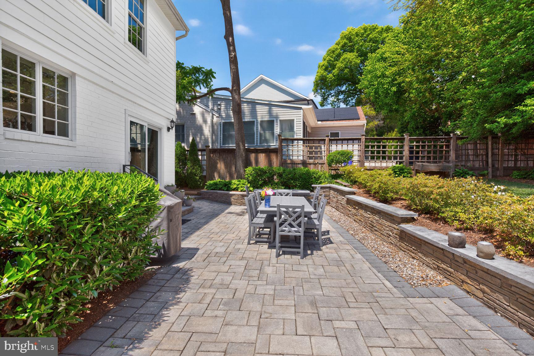 GLEN MAR PARK - Residential