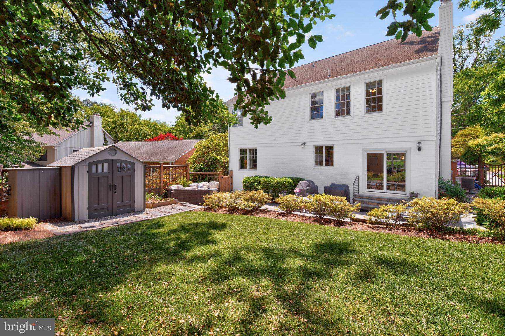 GLEN MAR PARK - Residential