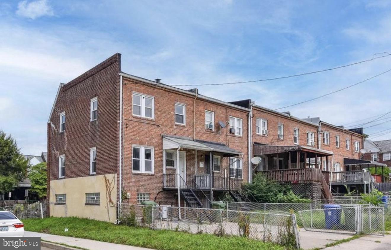 2565 HARLEM AVENUE