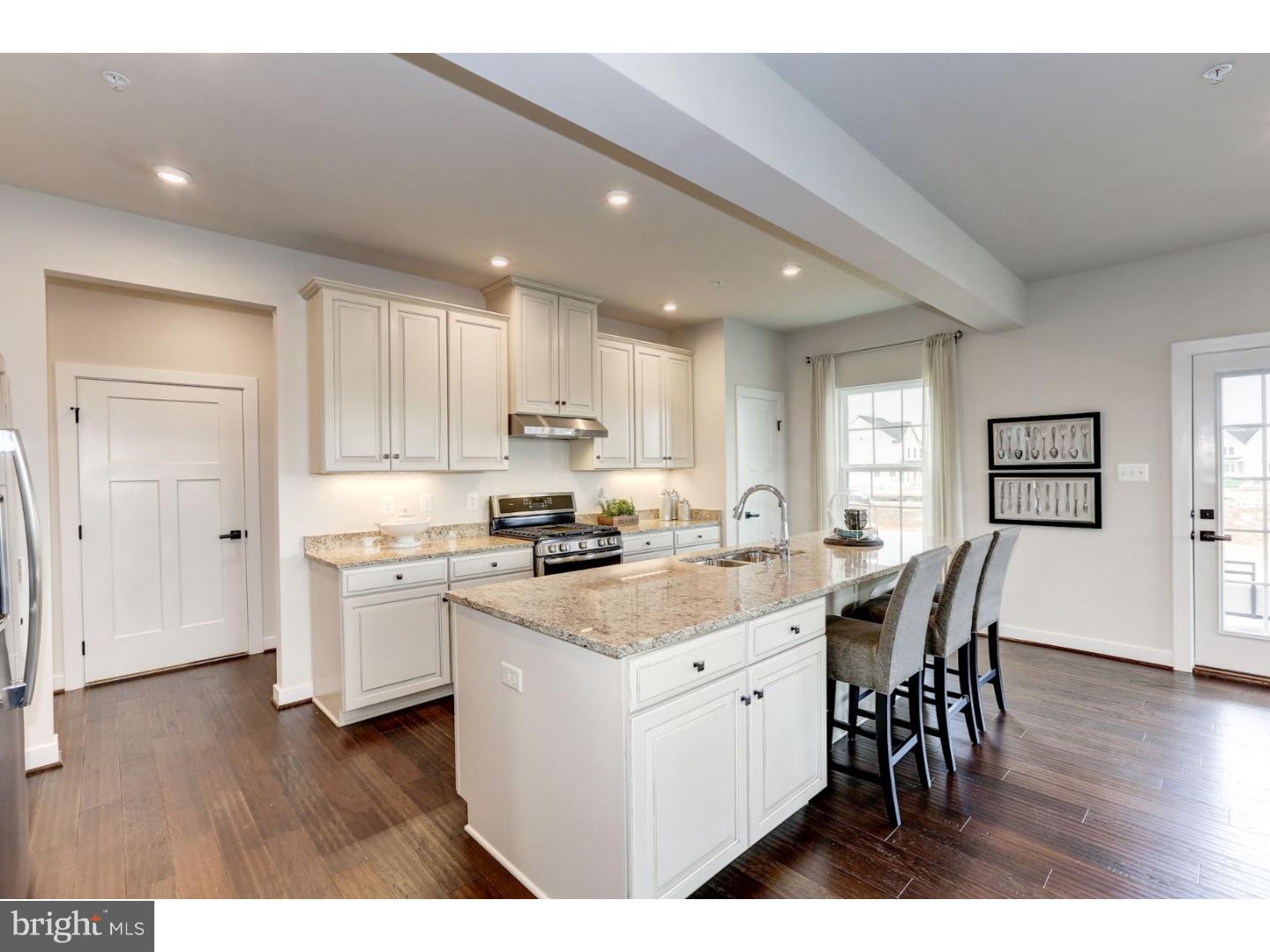 WOODFIELD - Residential