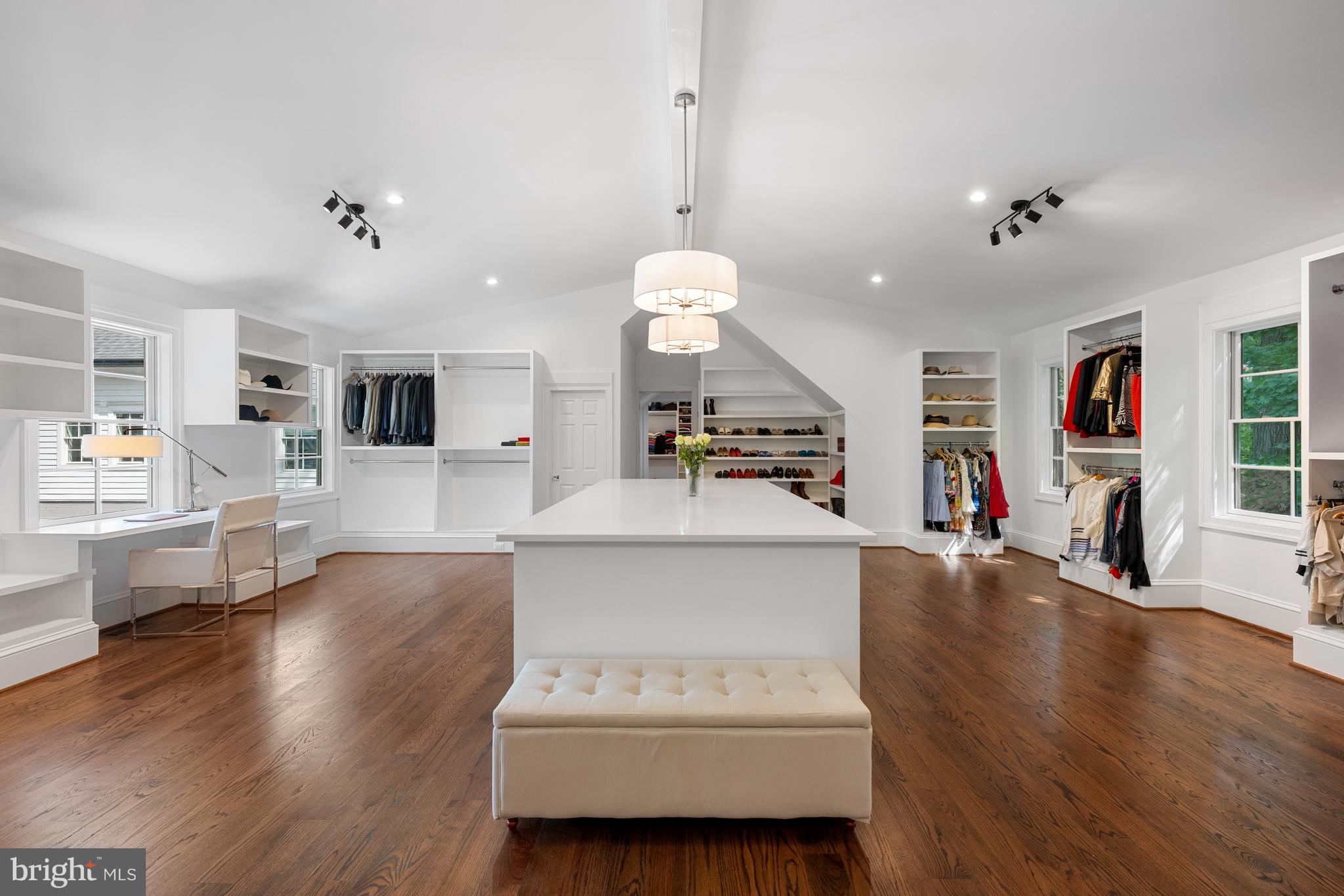 FRANKLIN PARK - Residential