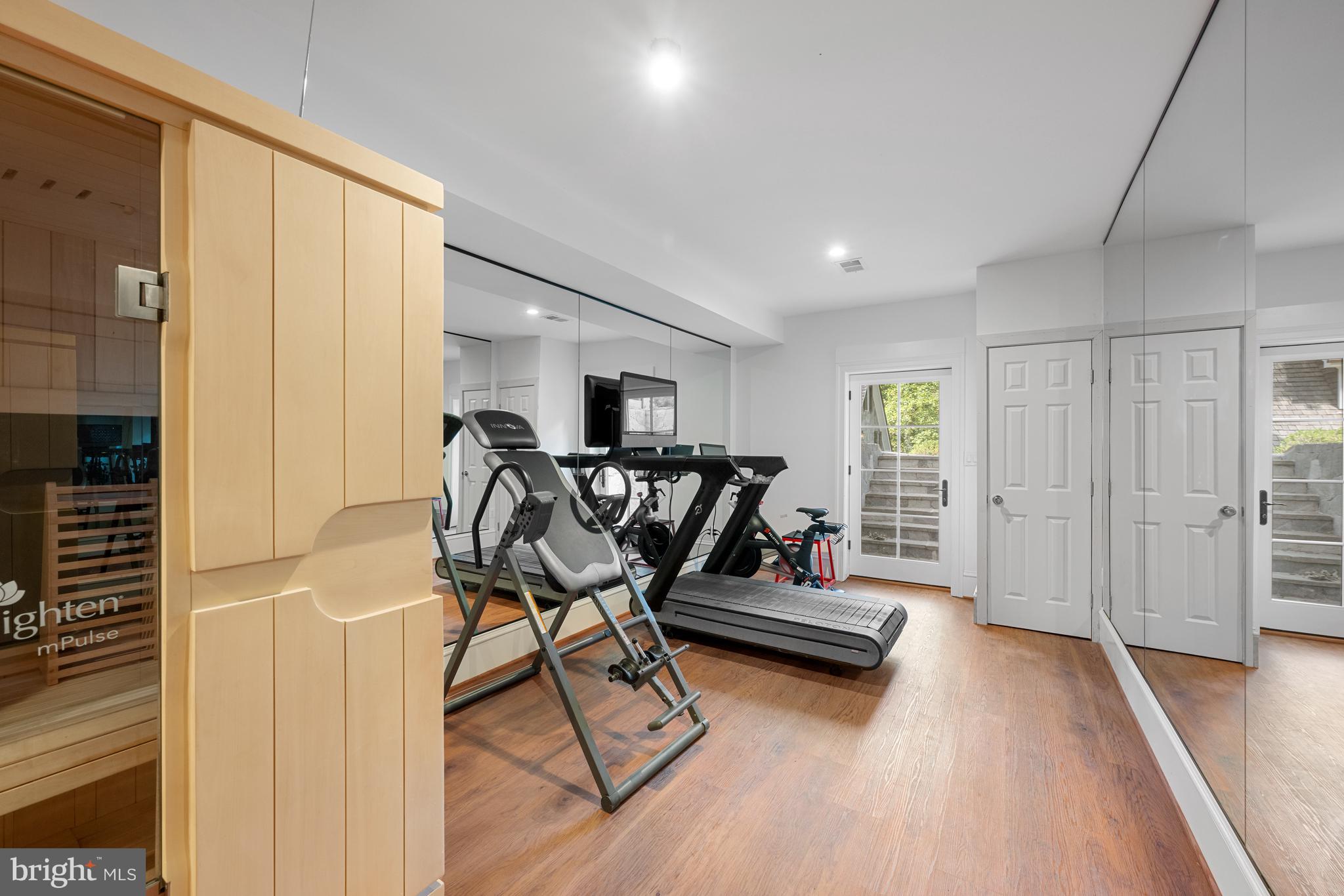 FRANKLIN PARK - Residential