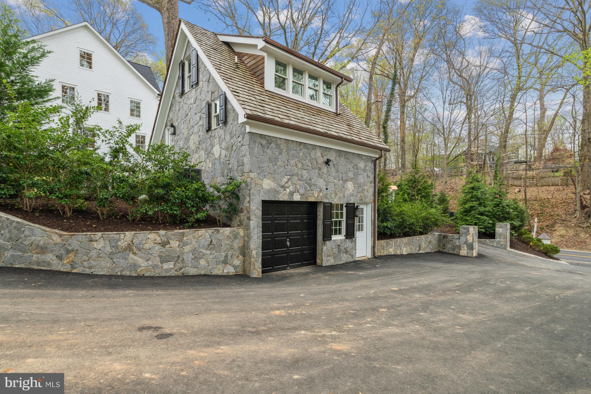 FRANKLIN PARK - Residential