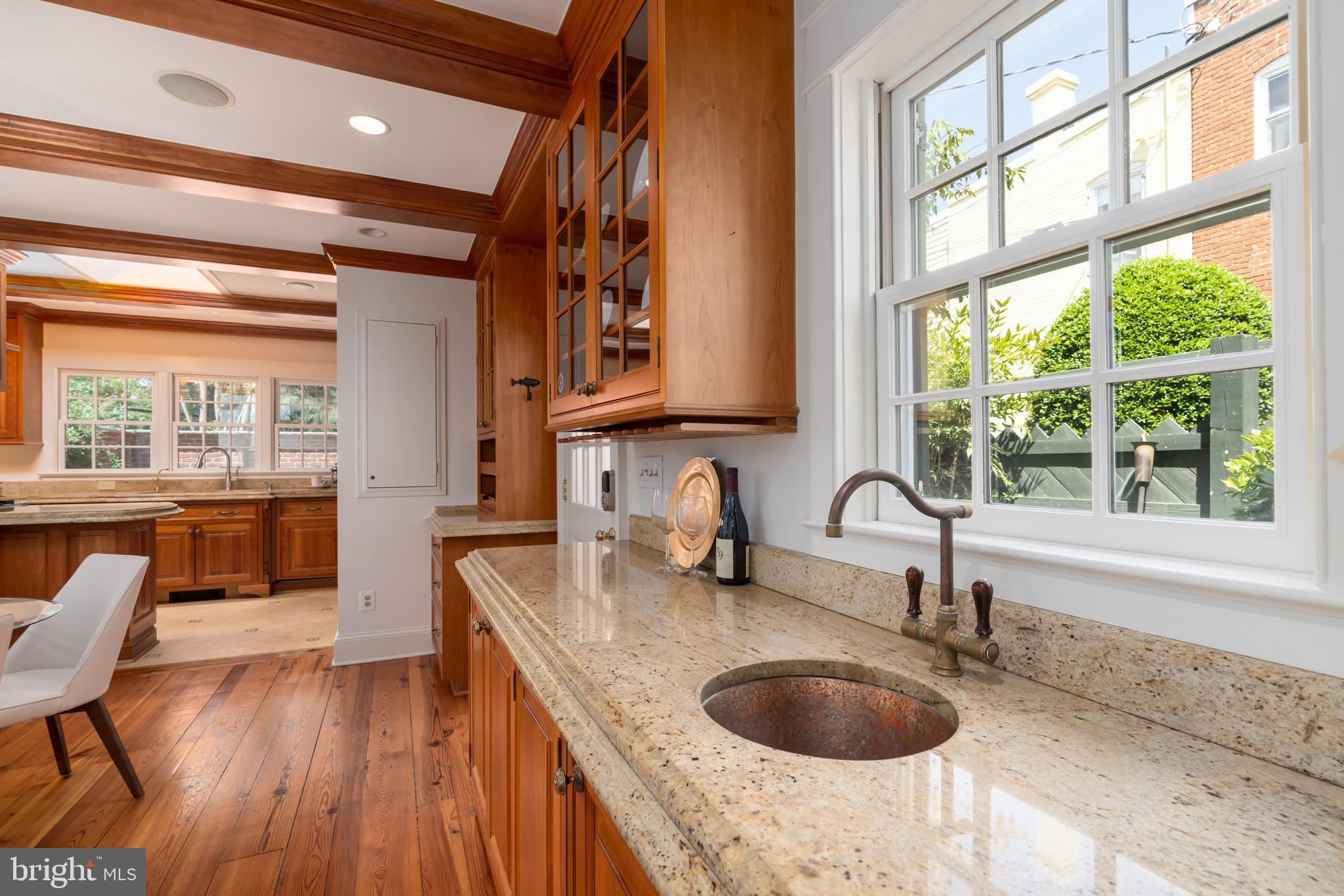 HISTORIC OLD TOWN - Residential