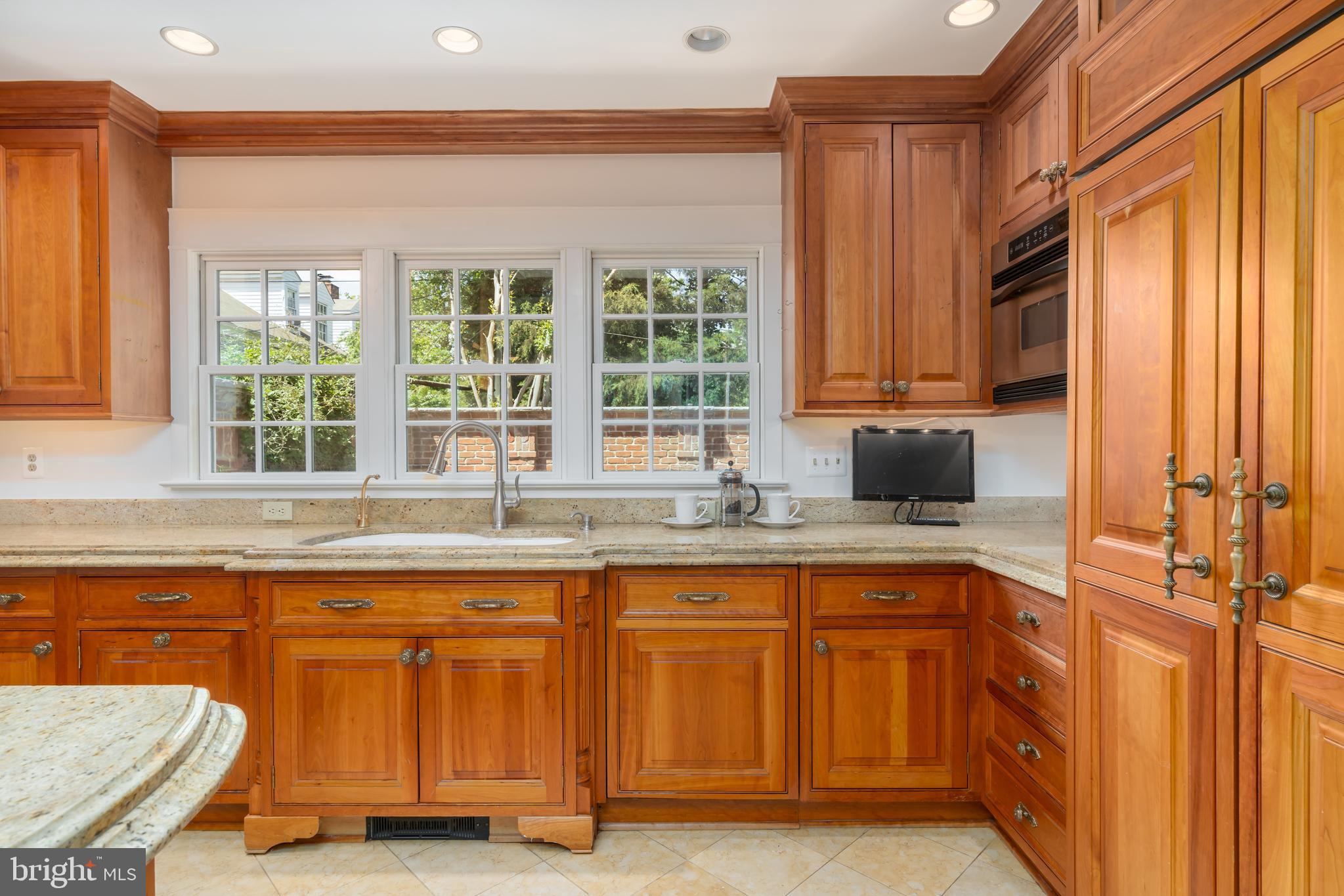 HISTORIC OLD TOWN - Residential