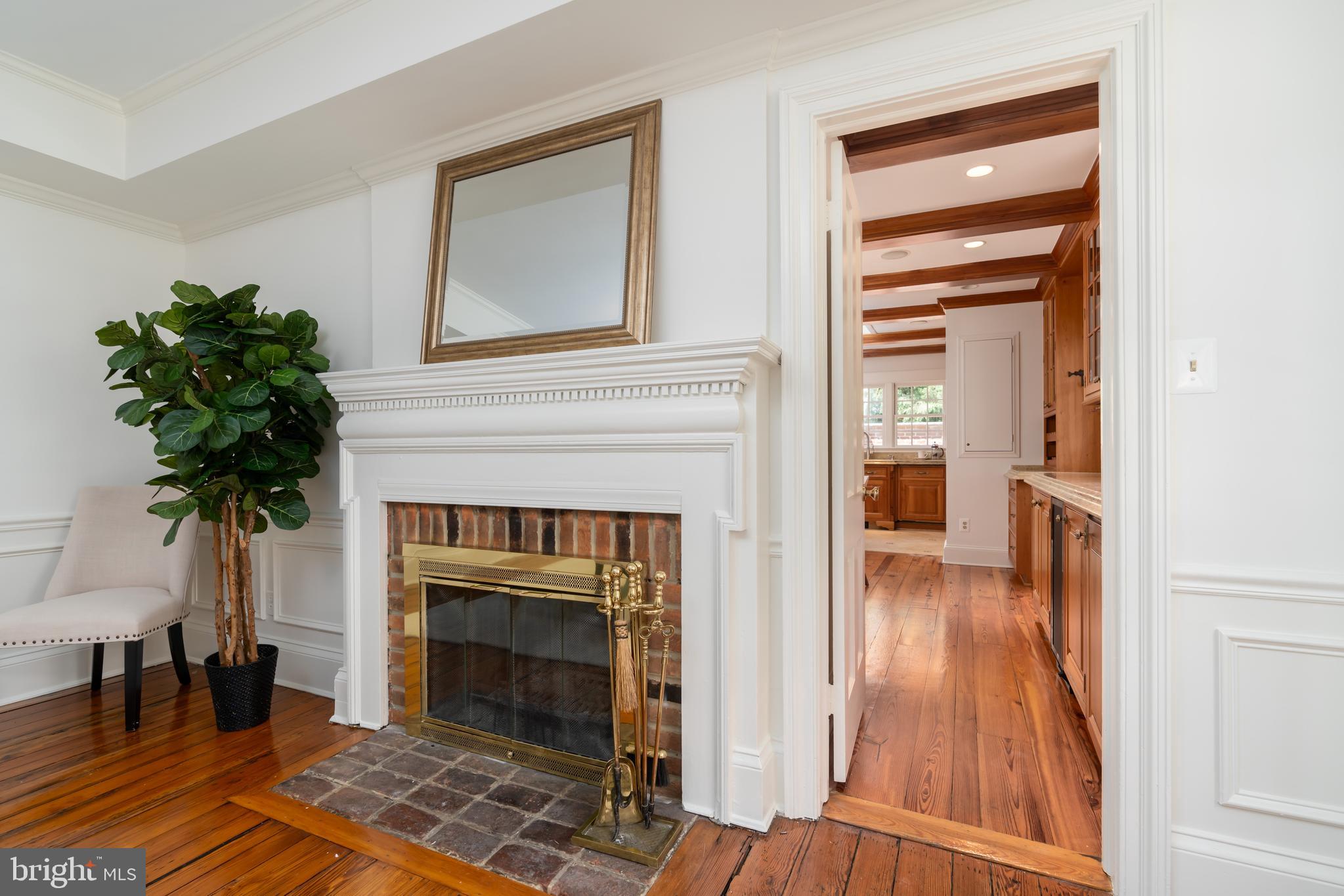 HISTORIC OLD TOWN - Residential