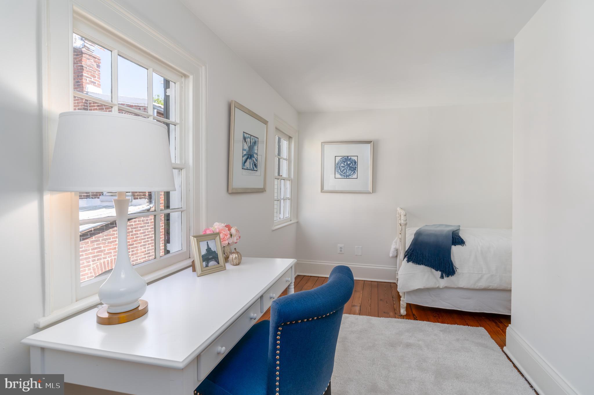 HISTORIC OLD TOWN - Residential