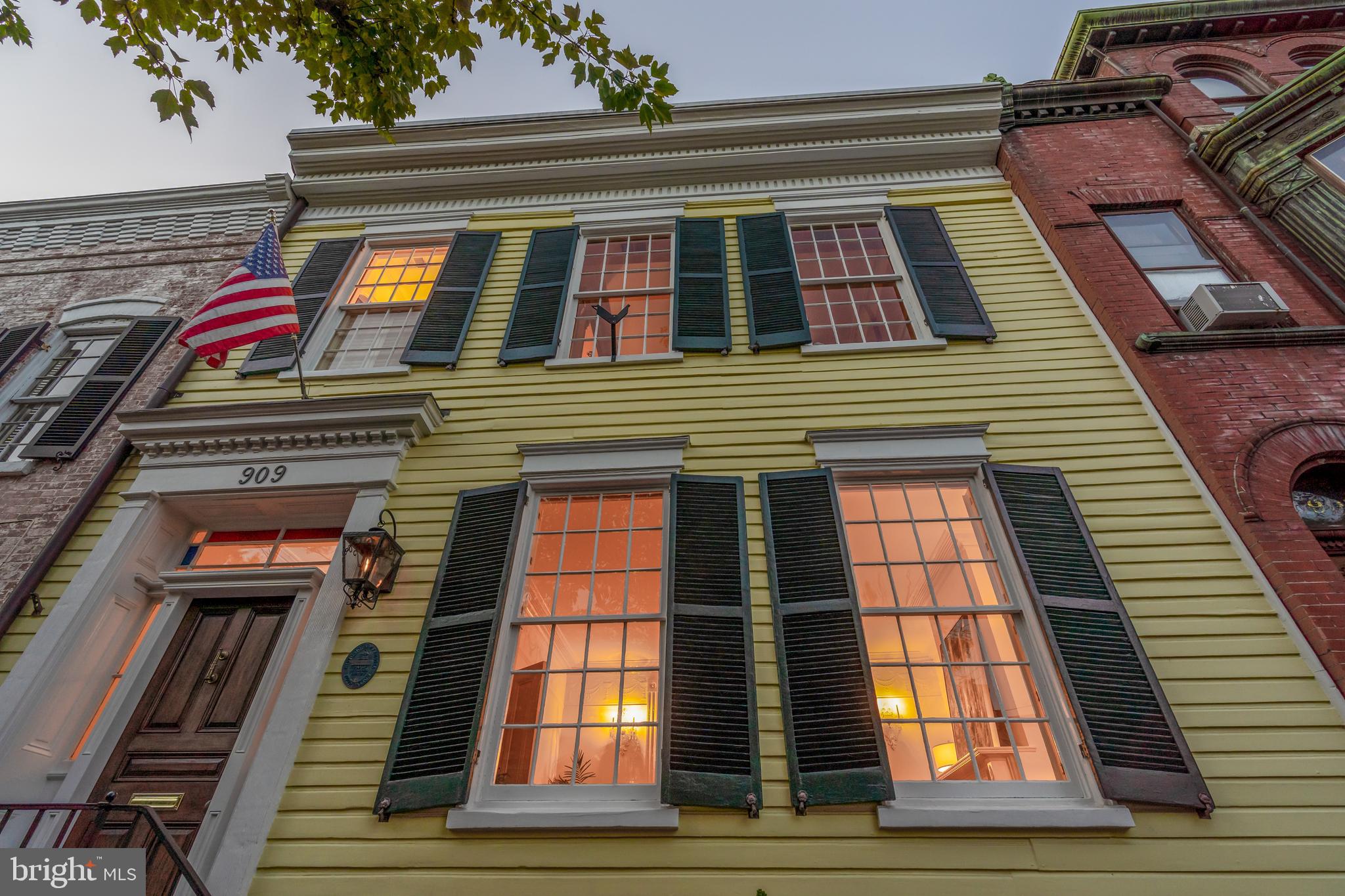 HISTORIC OLD TOWN - Residential