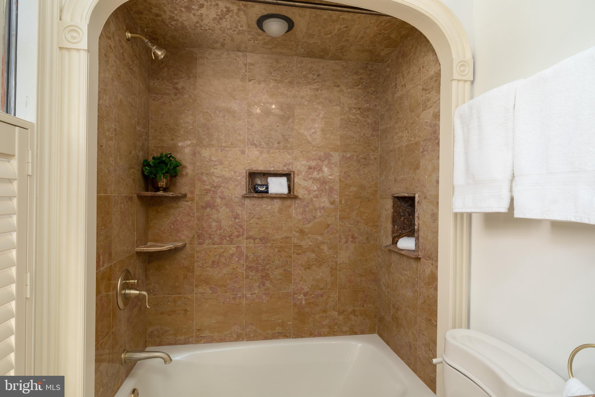 HISTORIC OLD TOWN - Residential