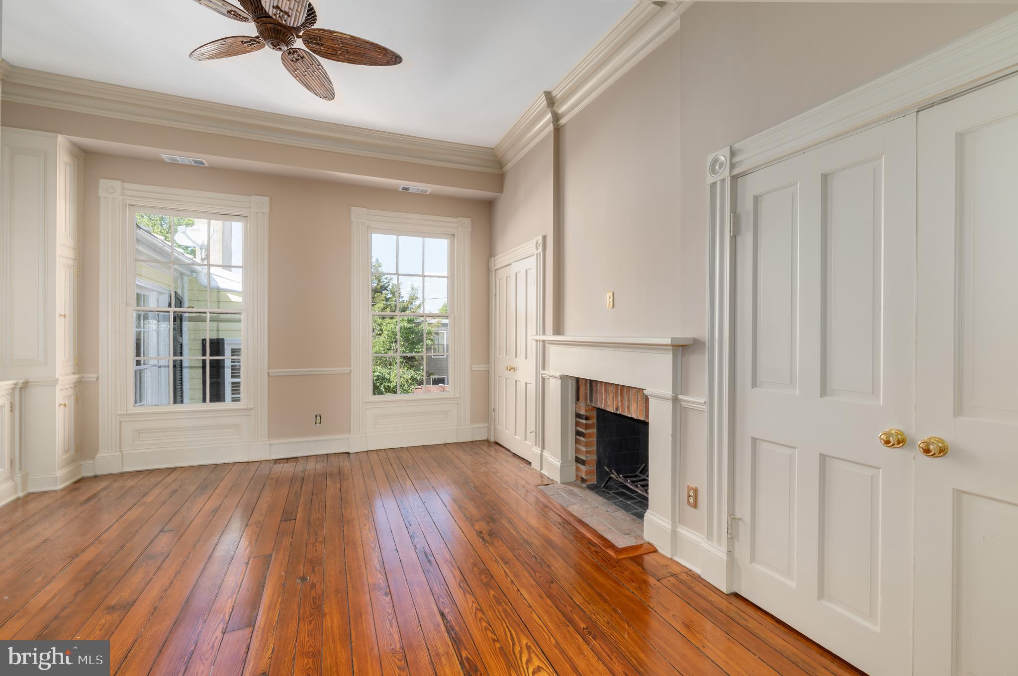 HISTORIC OLD TOWN - Residential