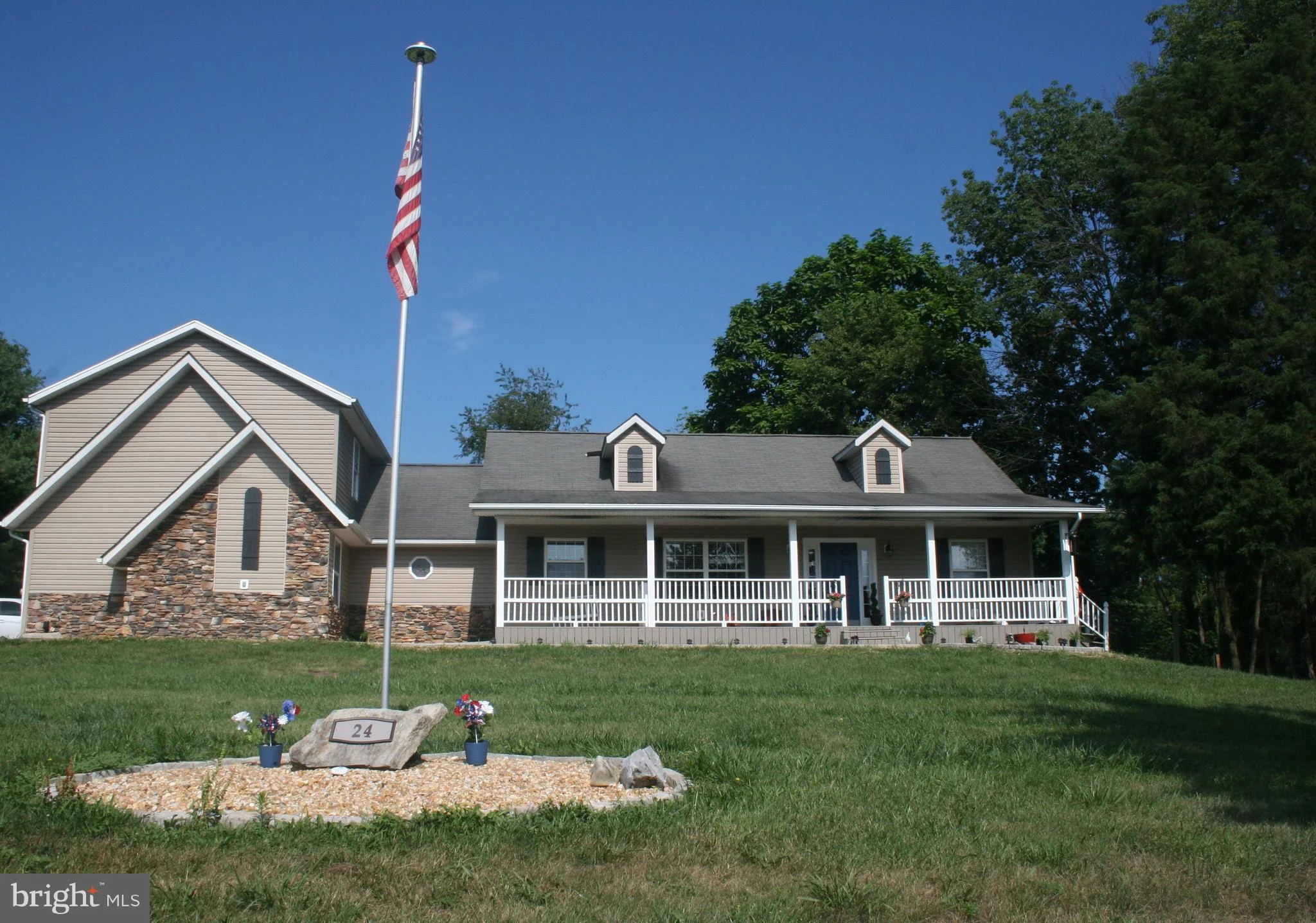 24 Shipper Court, Martinsburg, WV 25404