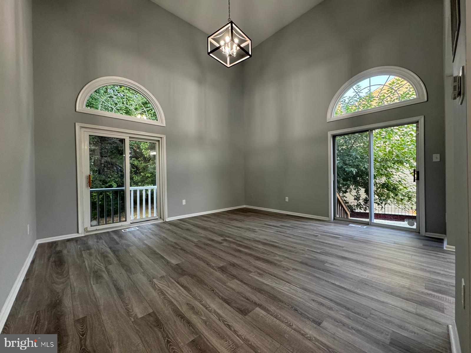 GREENBROOK - Residential