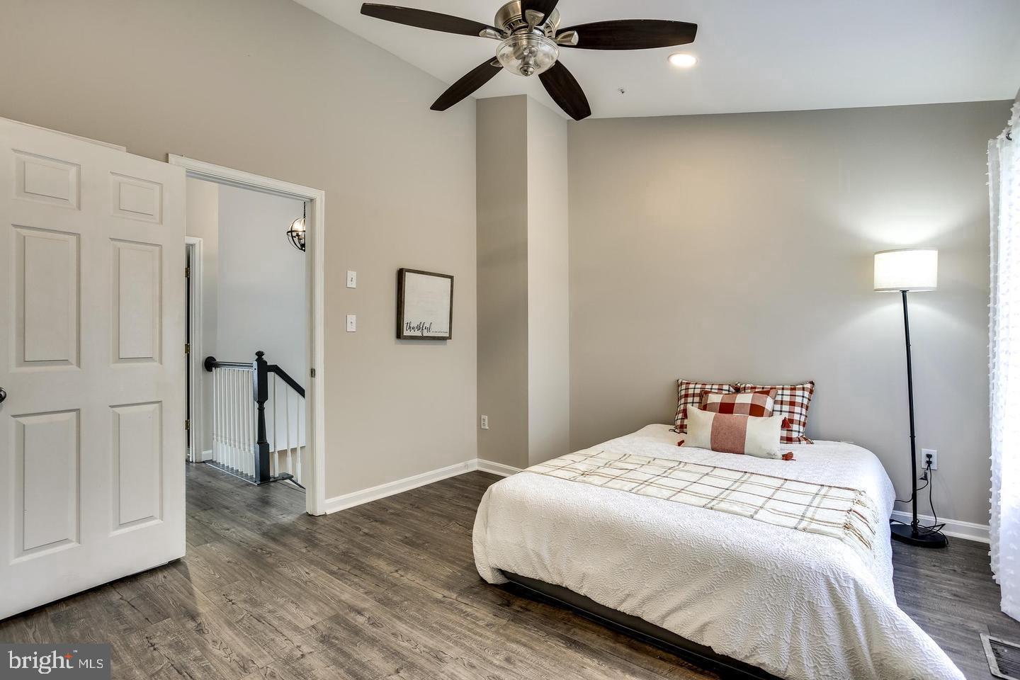 SEVEN OAKS - Residential Lease