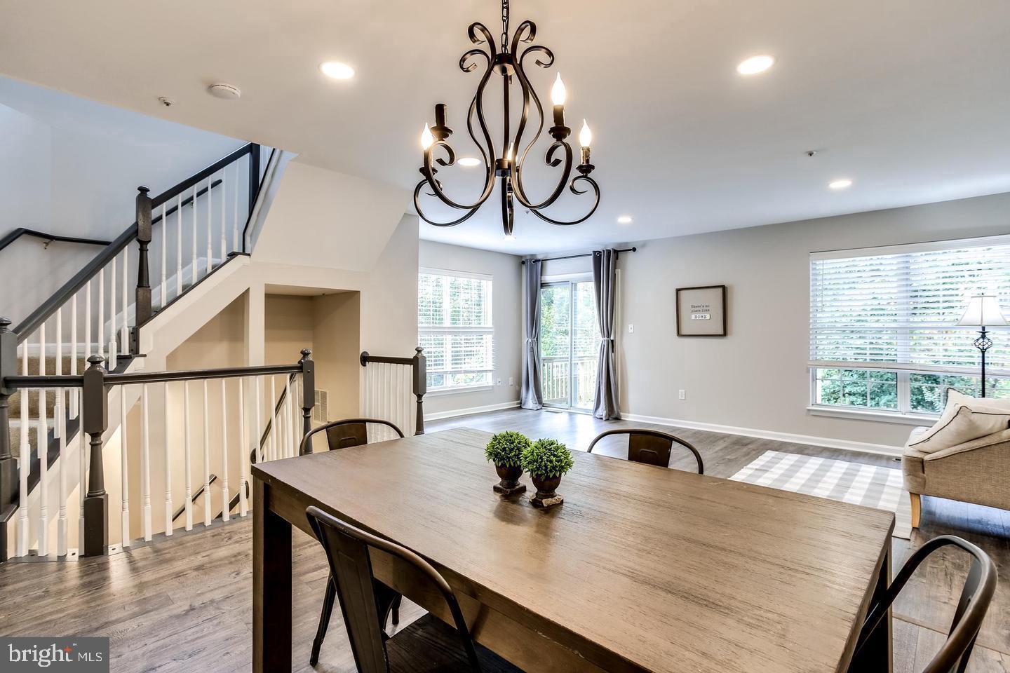 SEVEN OAKS - Residential Lease