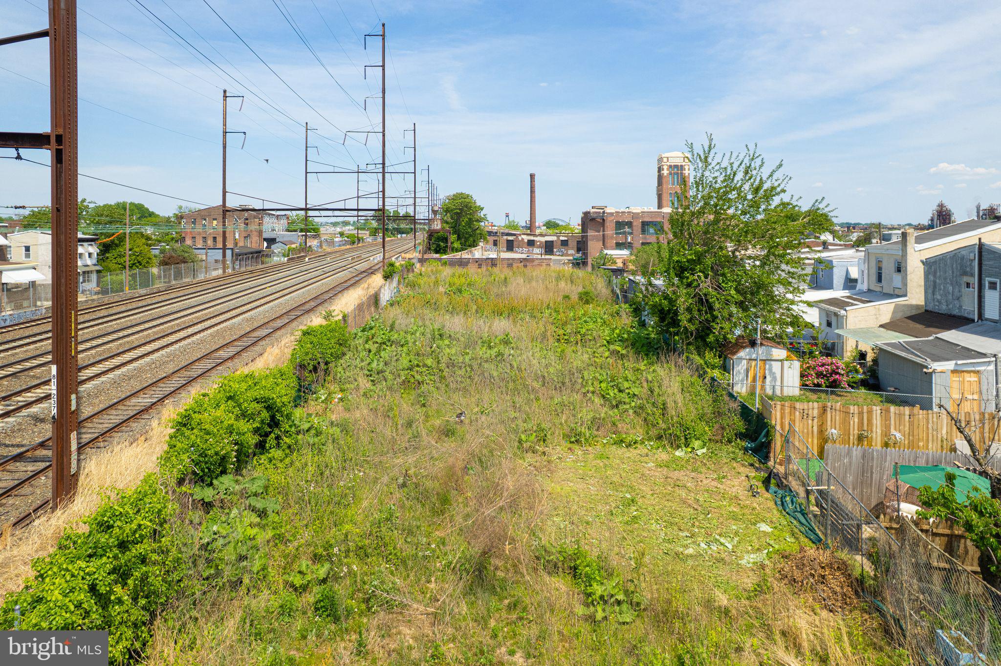 FRANKFORD - Commercial Sale