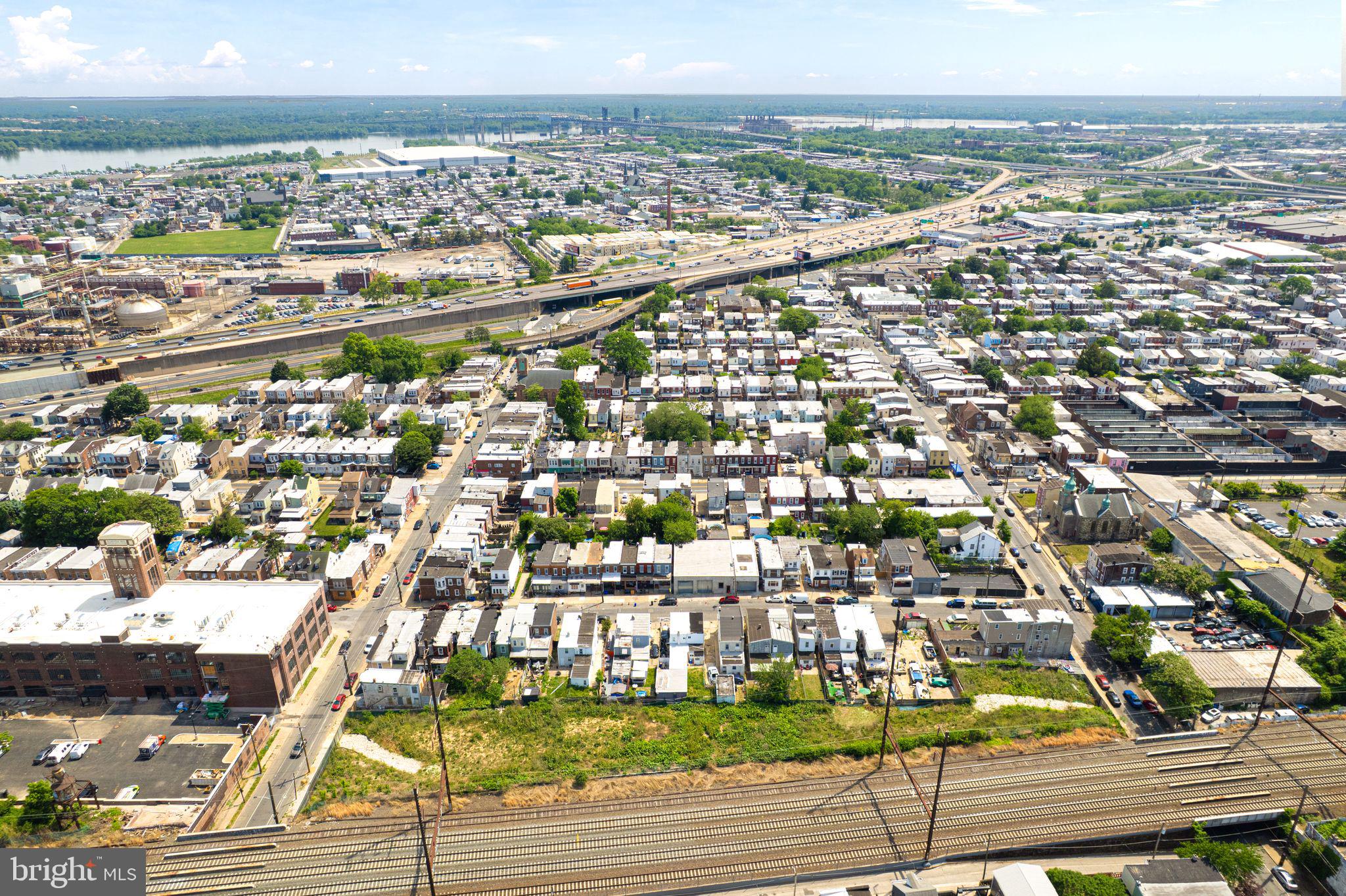 Excellent commercial land opportunity in Philadelphia’s ICMX zone! Available for sale or lease, this large gated lot totals 37,411 sq ft and runs from Orthodox Street to Margaret Street, covering 2201-03 Orthodox St and 2205-07 Orthodox St.
Positioned in a high-demand industrial/commercial corridor, this versatile property is well-suited for a range of uses including:
Auto Related businesses,
Warehouse/Distribution,
Flex Space,
Garden Center,
Big Box Retail,
Pad Site Development,
Parking Lot or Parking Garage,
Other commercial uses.
Easy access to major roadways and public transit, with excellent street frontage and gated security.
Don’t miss this rare opportunity to secure a large ICMX-zoned parcel with endless potential.