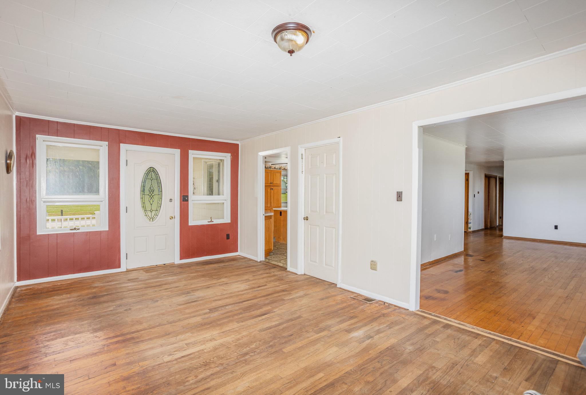 107 PICKETT ROAD