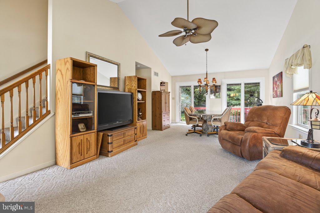 19 MANOR OAKS DRIVE