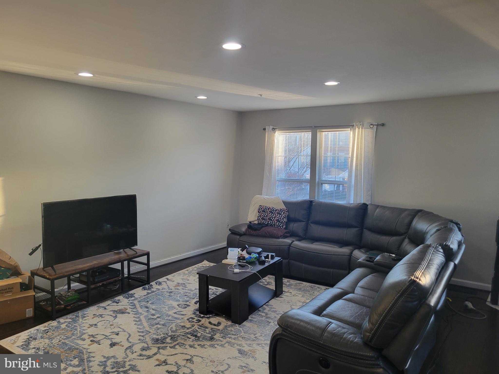 BERKSHIRE - Residential Lease