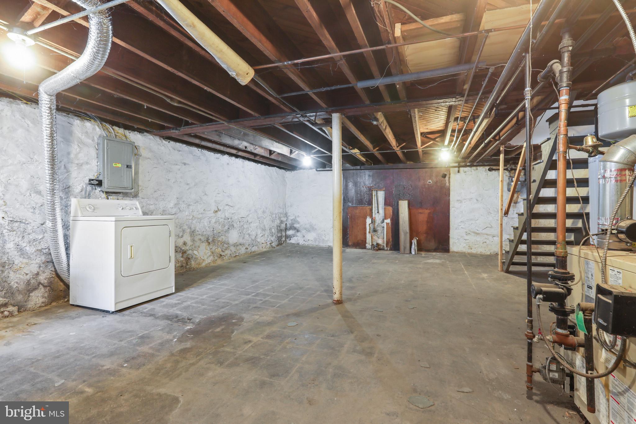 EDGECOMB - Residential Lease
